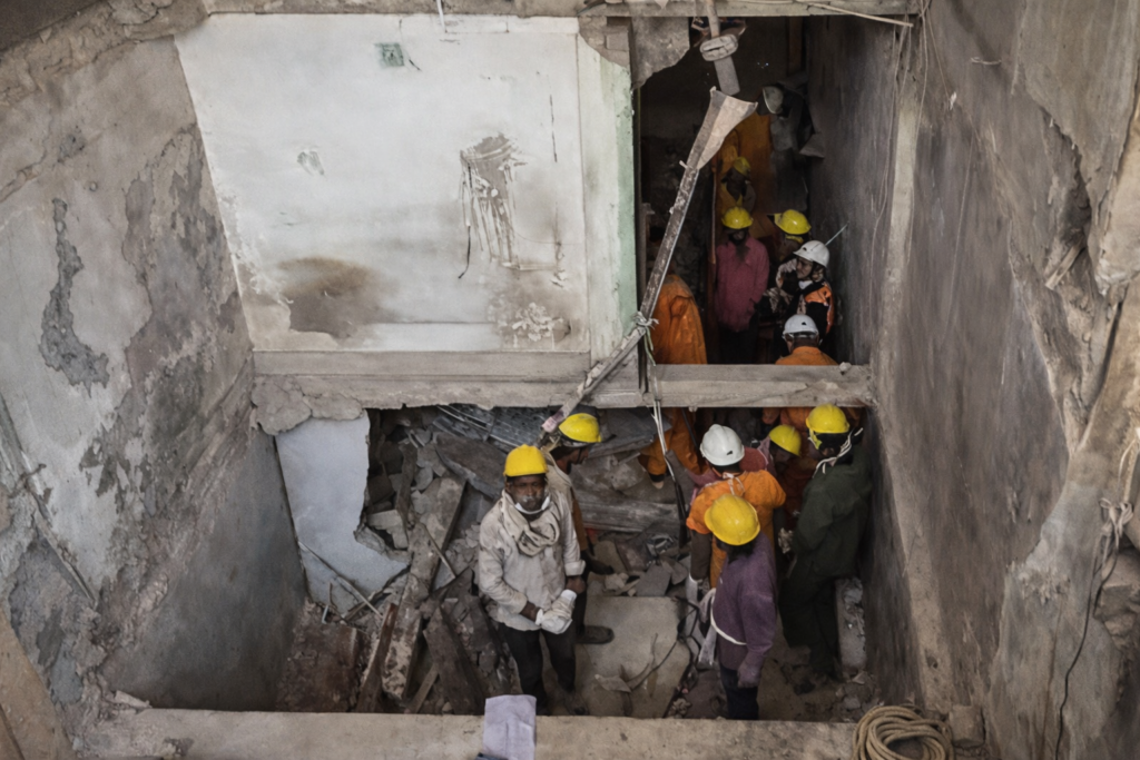 9 killed after gas cylinder explodes at jewellery shop in Bikaner chatgpt image feb 4, 2026, 10 34 45 am